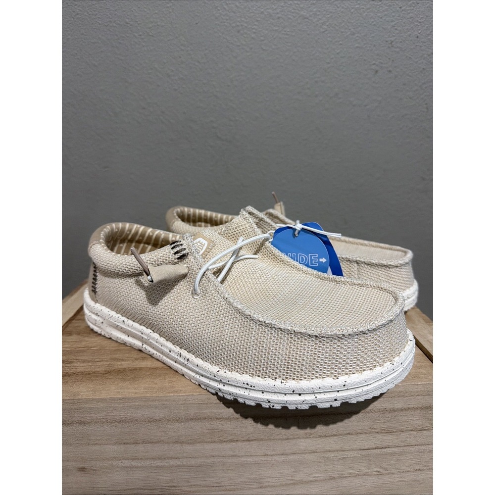 HEY DUDE New Mens 7 Wide Wally Stretch Sox Wide in Irish Cream - Picture 3 of 6